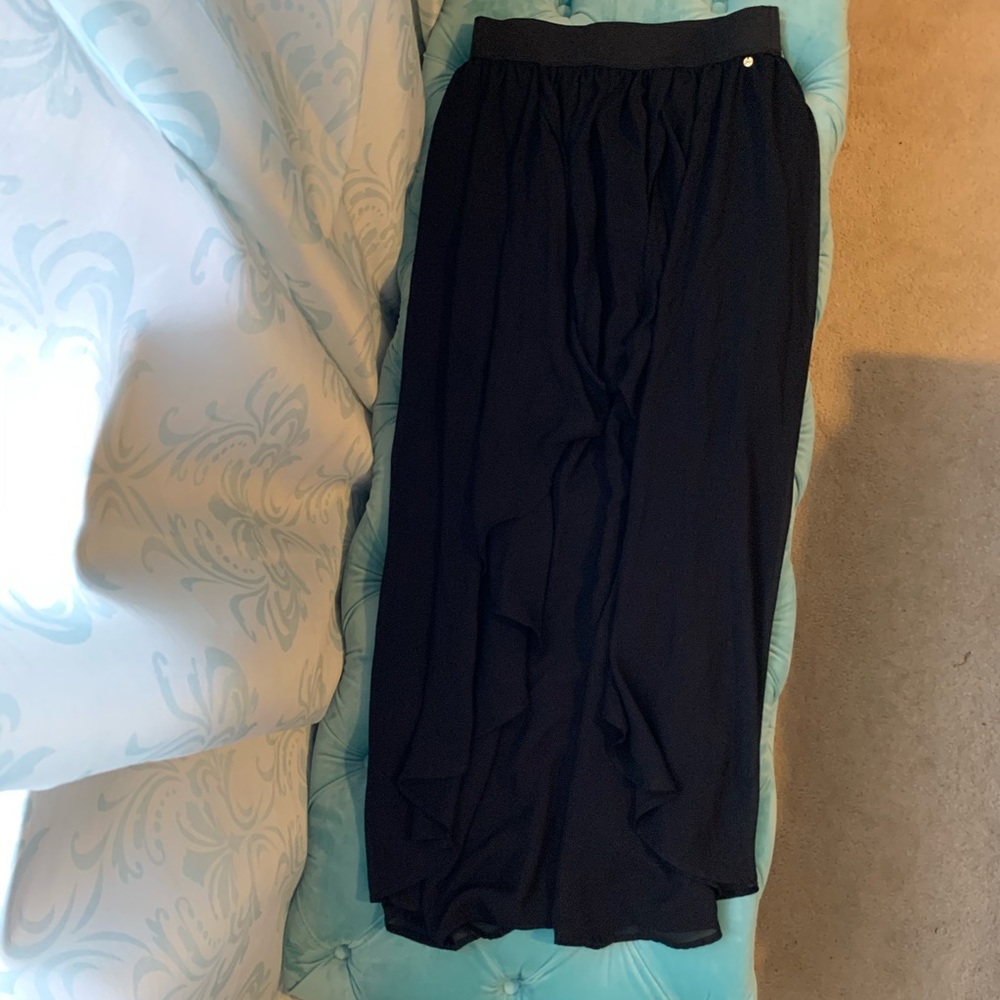 NWOT - Guess Multi Layer Length High Waisted Skirt